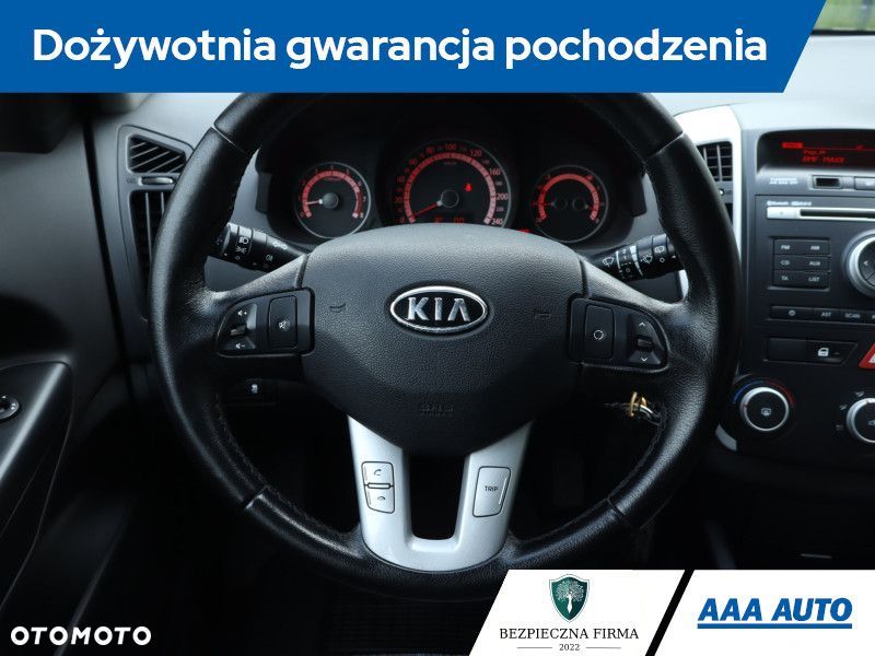 Kia Ceed - 21