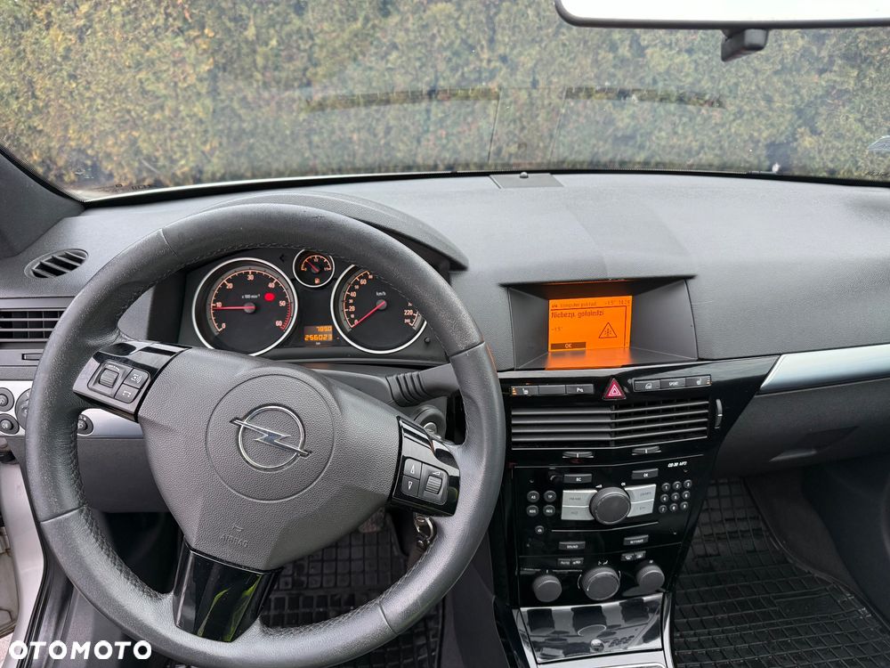 Opel Astra 1.9 CDTI Sport - 16