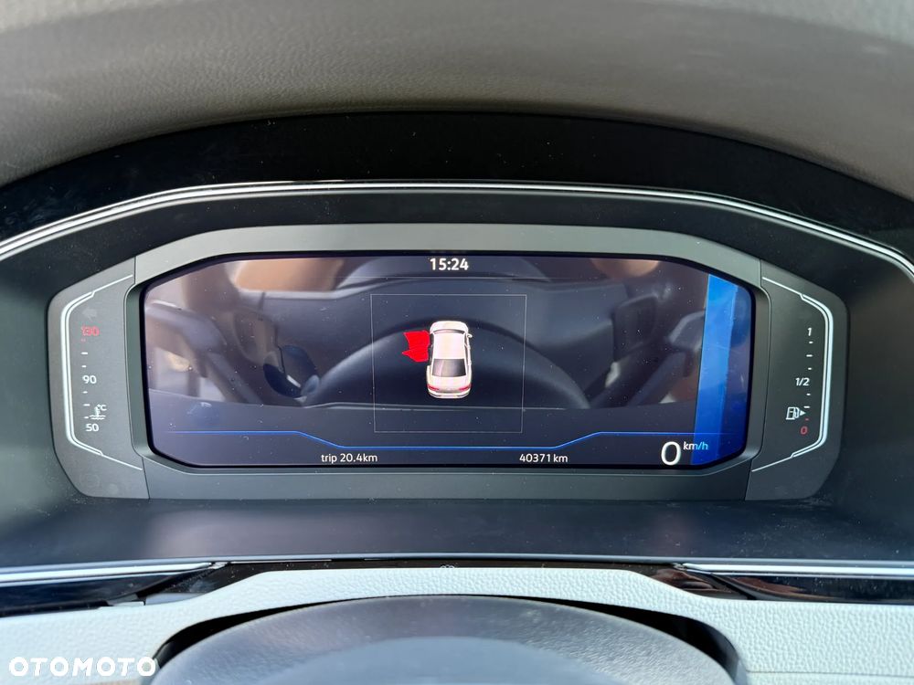 Volkswagen Passat 2.0 TSI Elegance DSG - 27