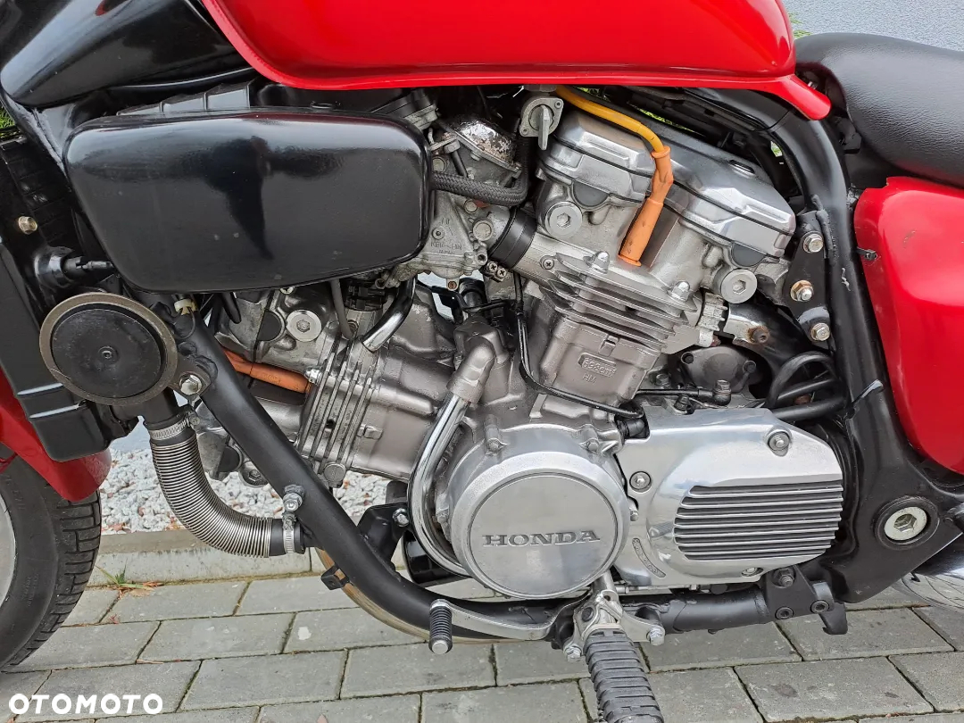 Honda VF - 27