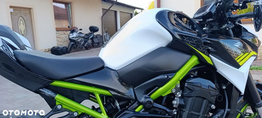 Kawasaki Z 900 - 25