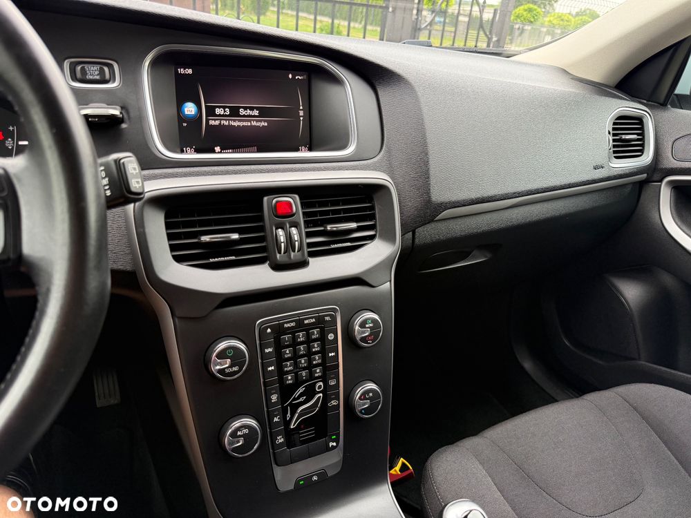 Volvo V40 T2 Drive-E Kinetic - 10