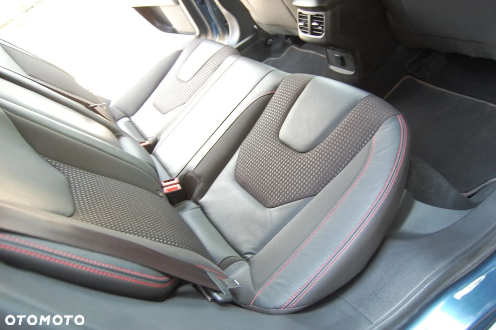 Ford Mondeo 2.0 EcoBlue ST-Line - 25