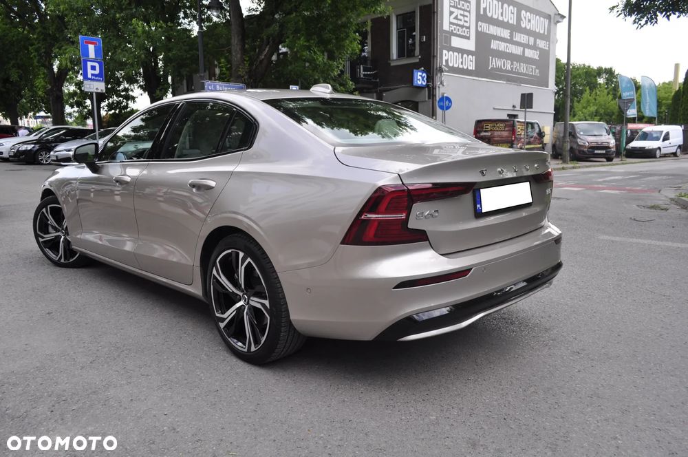 Volvo S60 B5 B AWD Ultimate Dark - 13