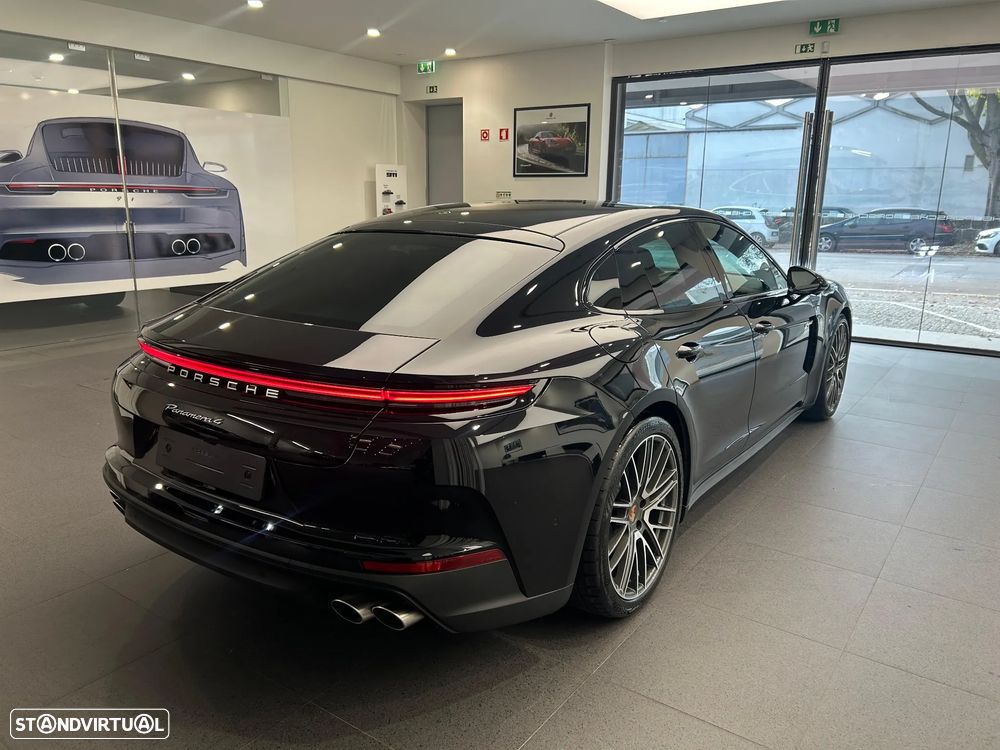 Porsche Panamera 4 E-Hybrid - 6