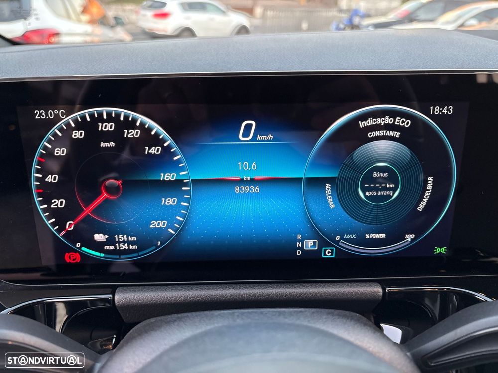 Mercedes-Benz EQA 250+ Electric Art - 16