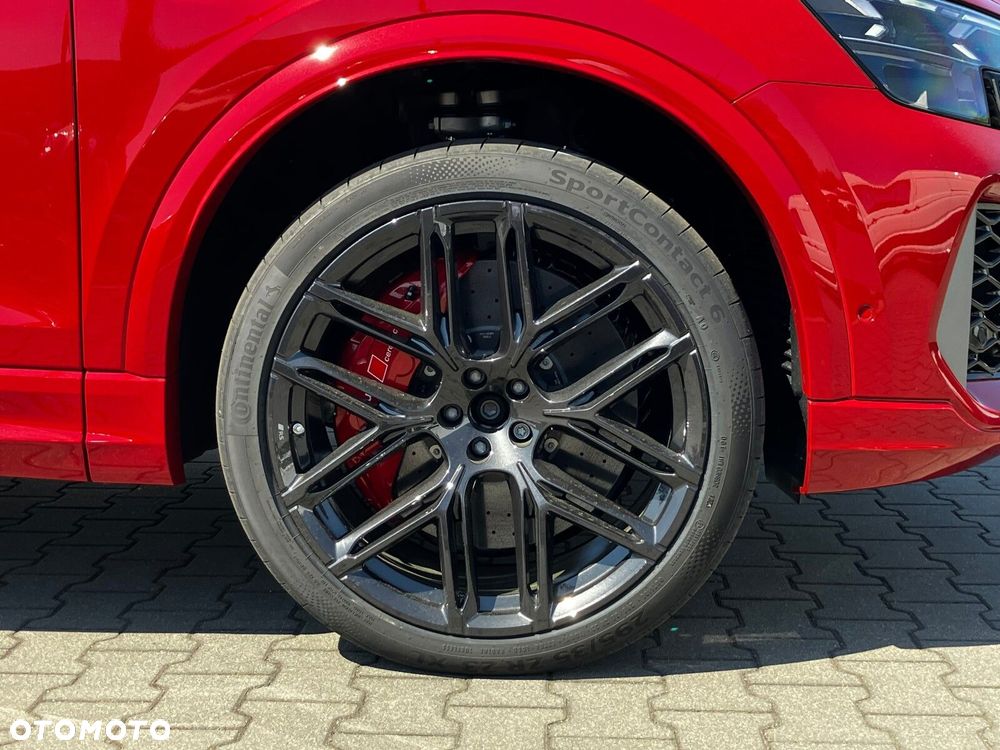 Audi RS Q8 - 10