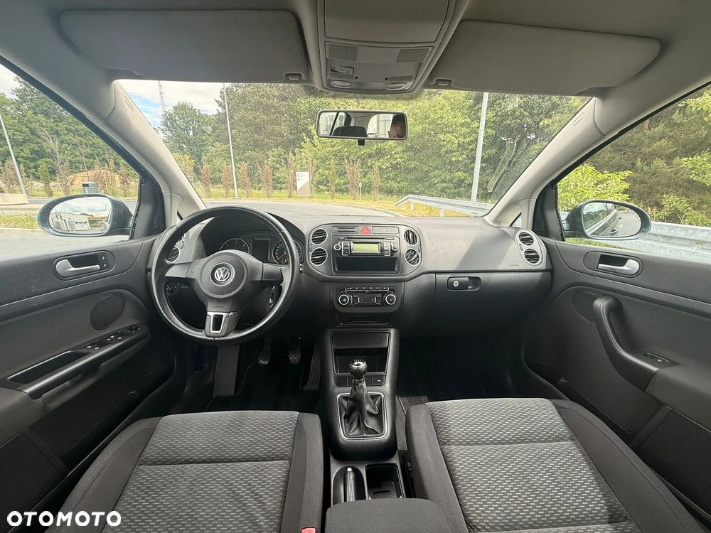 Volkswagen Golf Plus - 12