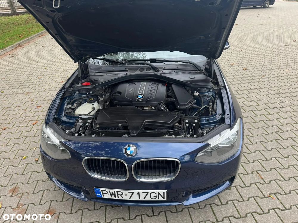 BMW Seria 1 116d EfficientDynamics - 13