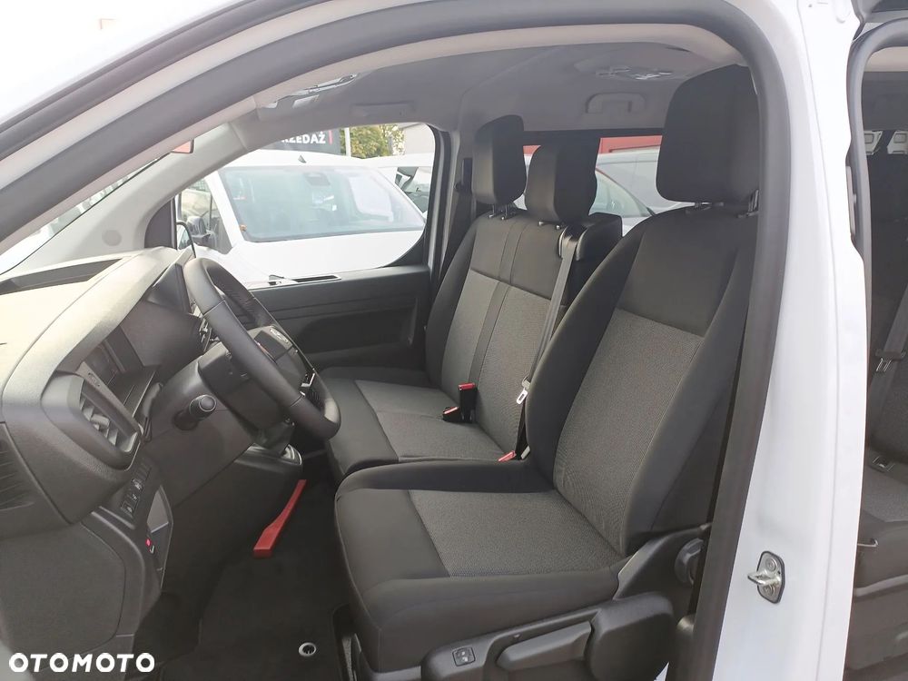 Toyota Proace Verso 2.2 D4-D Long Combi - 10