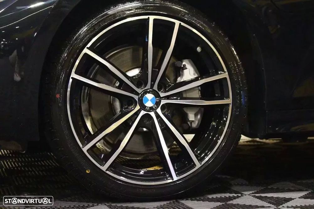 BMW 320 e Line Sport Auto - 4