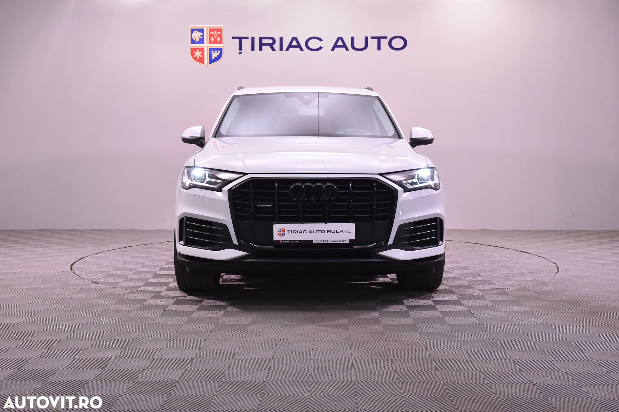 Audi Q7 55 TFSI quattro Tiptronic - 8