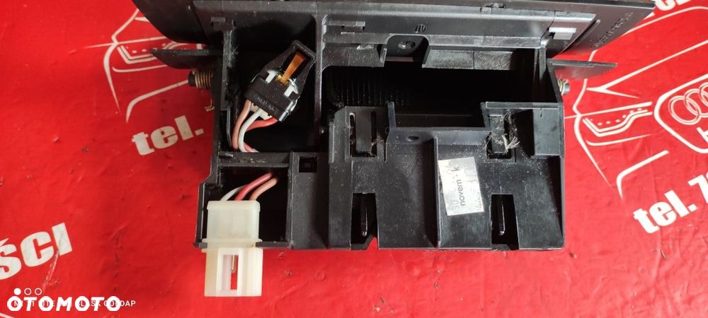 Popielniczka Konsoli Środkowej Skoda SuperB 2004 r Blask Gołdap - 3