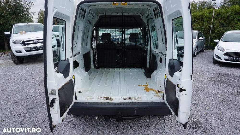 Ford Transit Connect - 10