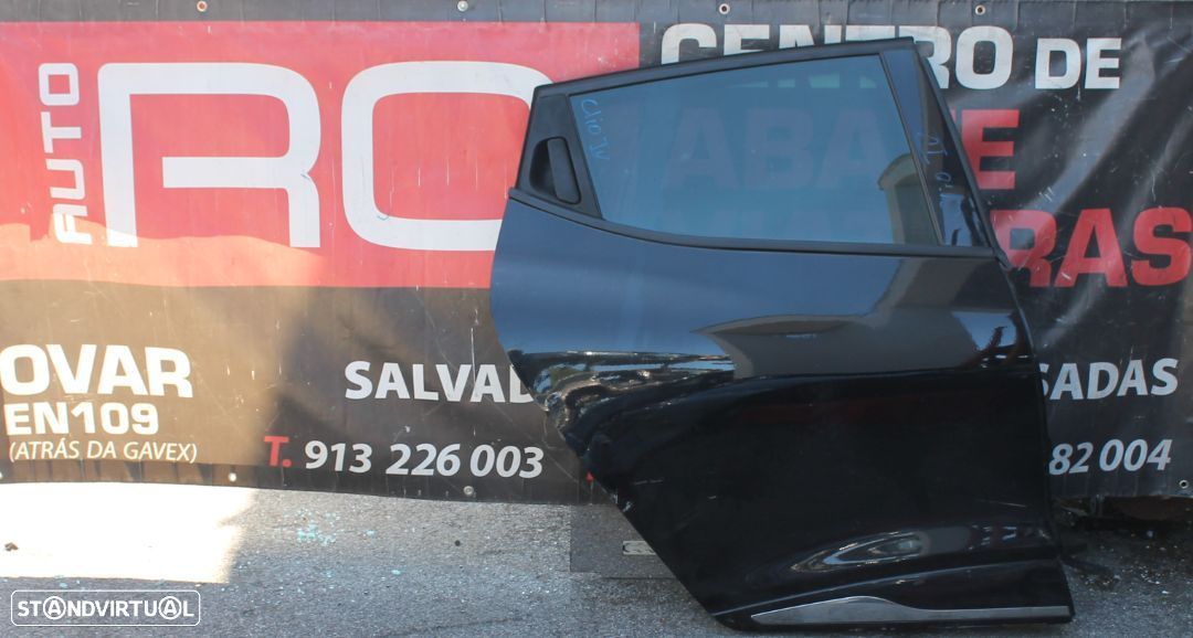 Porta de Trás do Lado Direito Renault Clio IV - 1