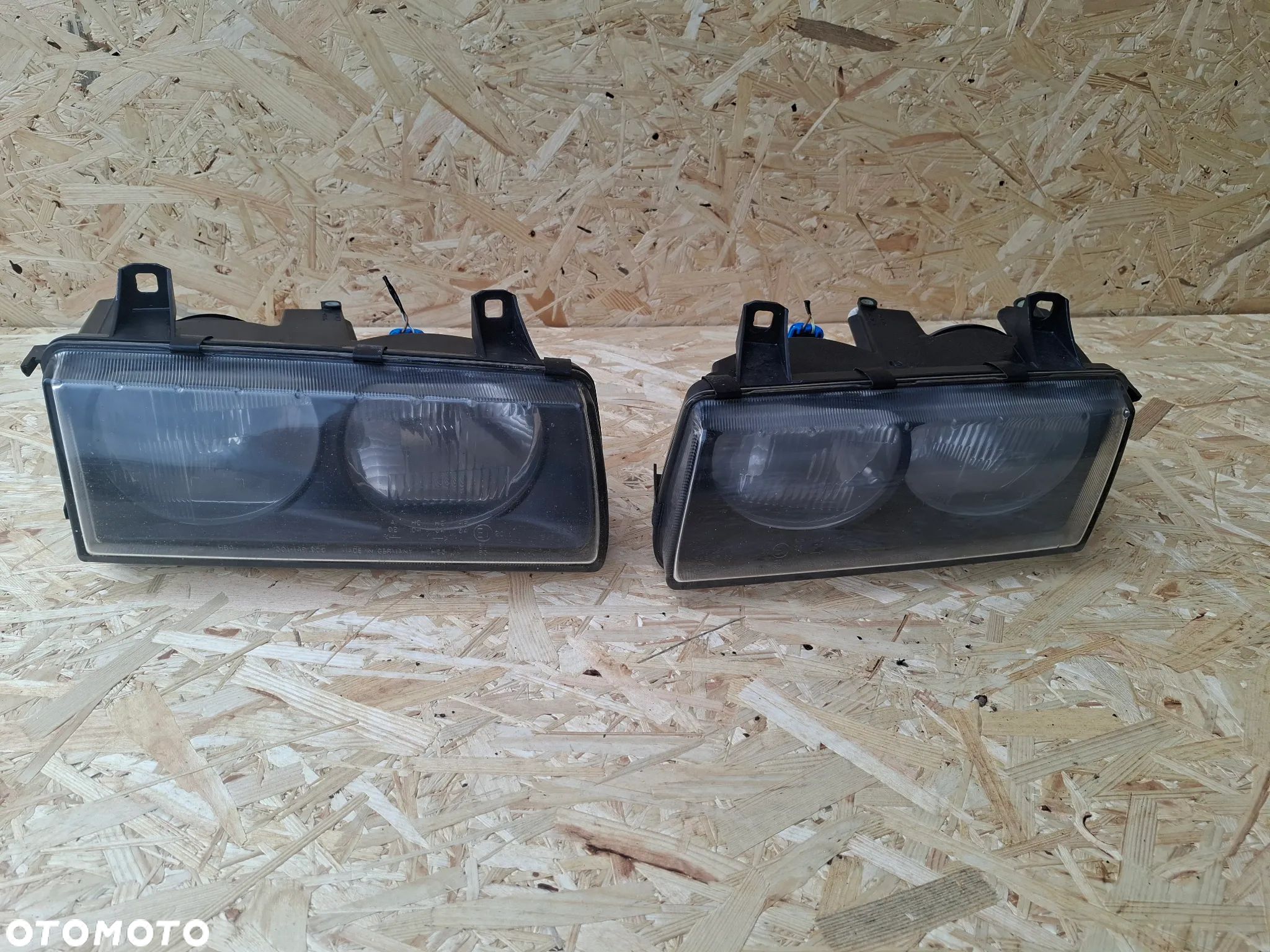 BMW E36 COMPACT LAMPA PRAWA LEWA PRZÓD PRZEDNIA - 1