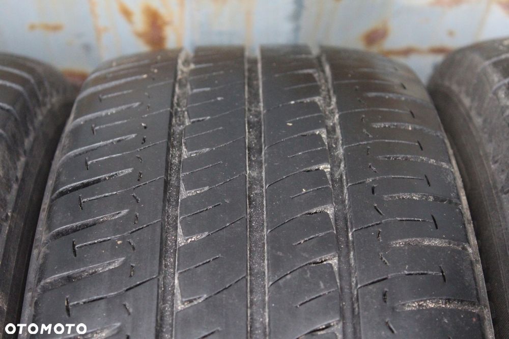 4x 215/65r16c michelin agilis 109/107t 18r 7,5mm - 4