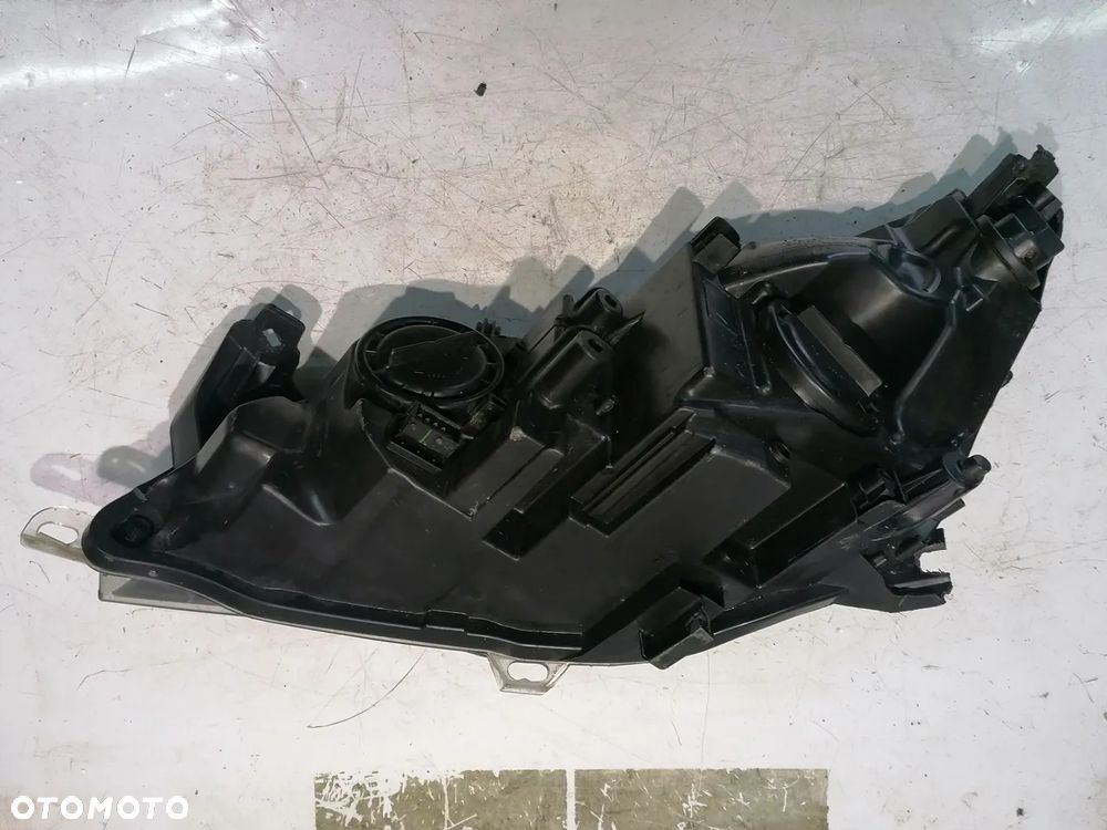 OPEL ASTRA J IV 11r LAMPA PRAWY PRZÓD PRZEDNIA EUROPA - 4