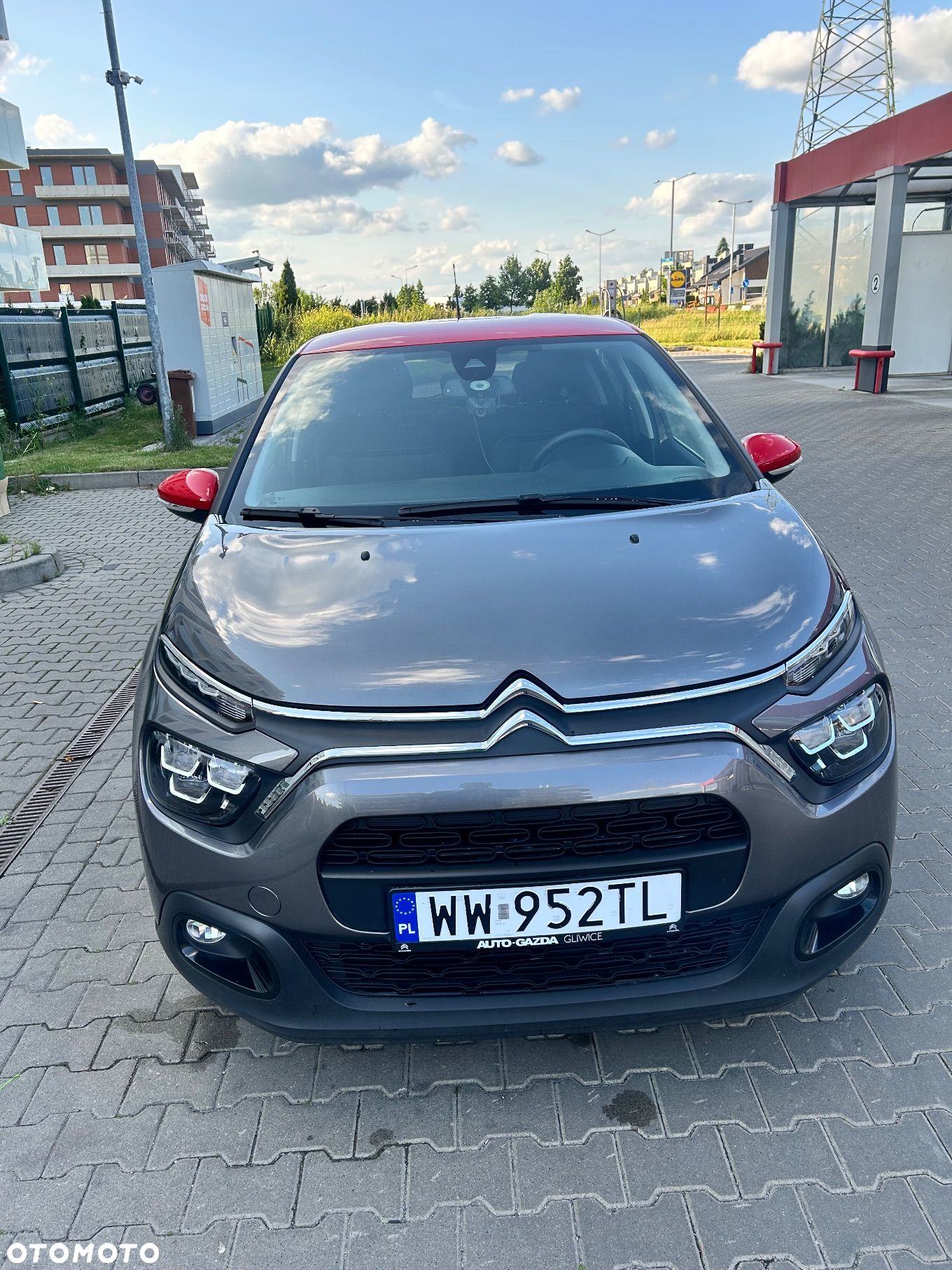 Citroën C3 1.2 PureTech Shine - 1