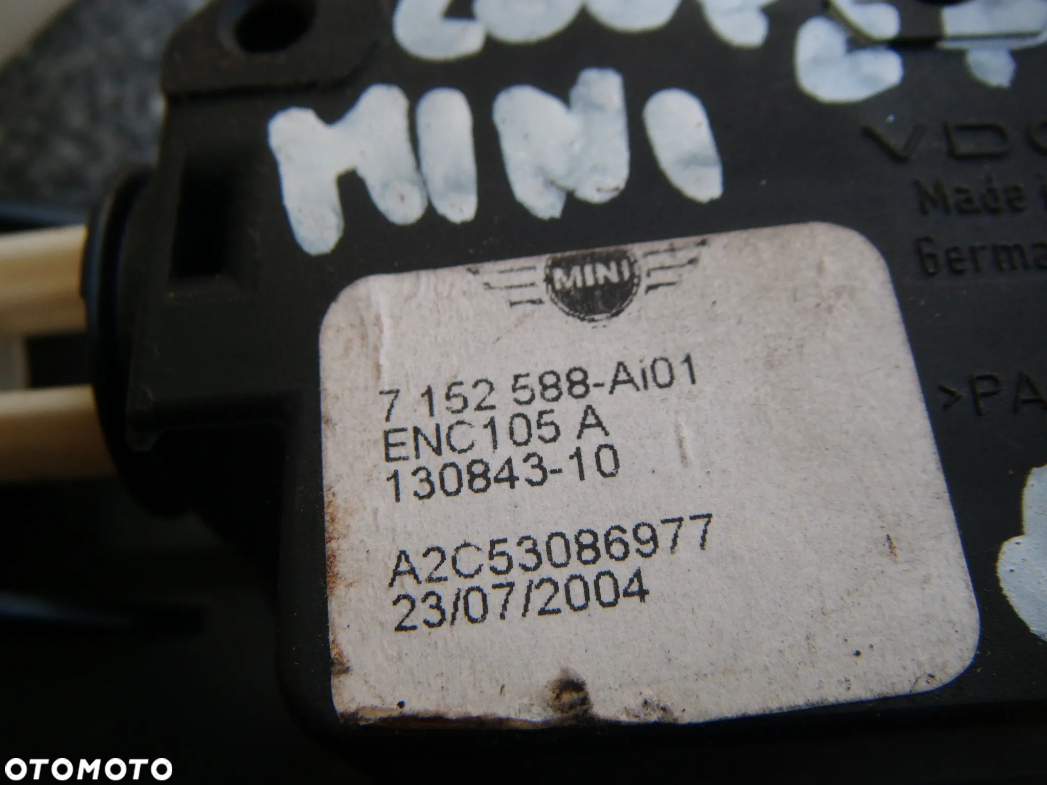mini cooper r50 04r siłownik klapki wlewu paliwa 130843-10 - 2