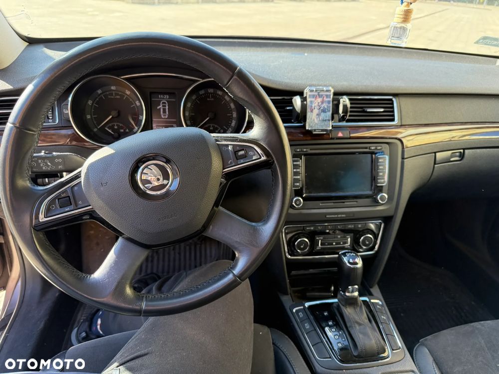 Skoda Superb 3.6 FSI 4x4 Platinum DSG - 7