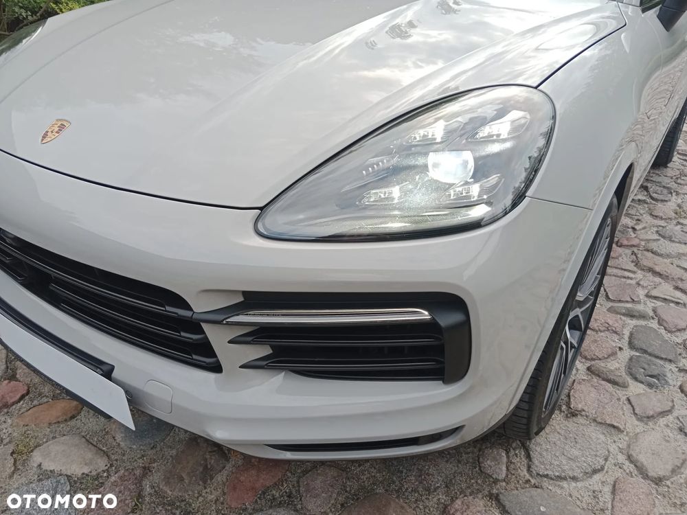 Porsche Cayenne Coupe S - 9