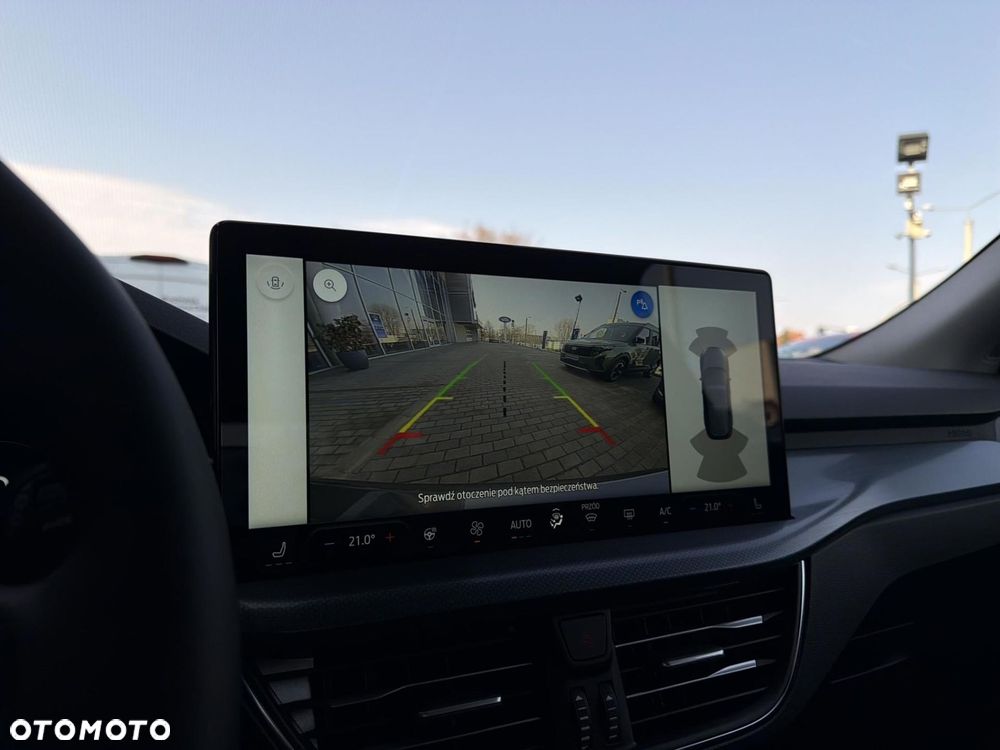 Ford Focus 1.0 EcoBoost mHEV Active X - 23