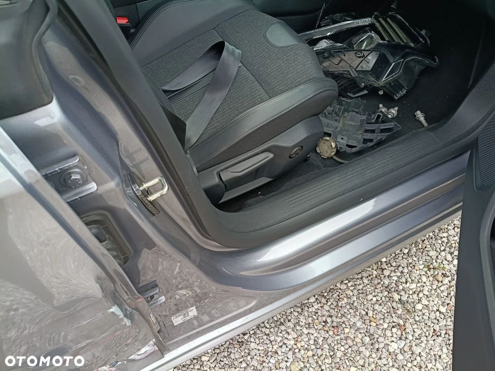 Peugeot 508 1.6 PureTech Allure Pack S&S EAT8 - 9