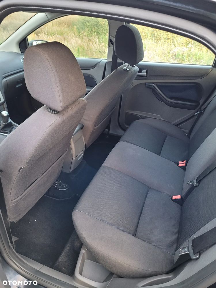 Ford Focus 1.6 TDCi Trend - 10