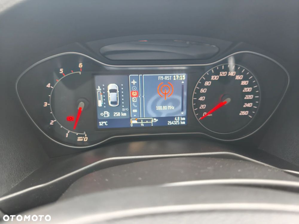 Ford Mondeo 2.0 TDCI Business Edition - 10