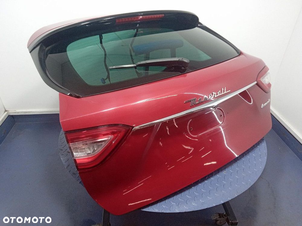 MASERATI LEVANTE TYLNA KLAPA BAGAŻNIKA - 3