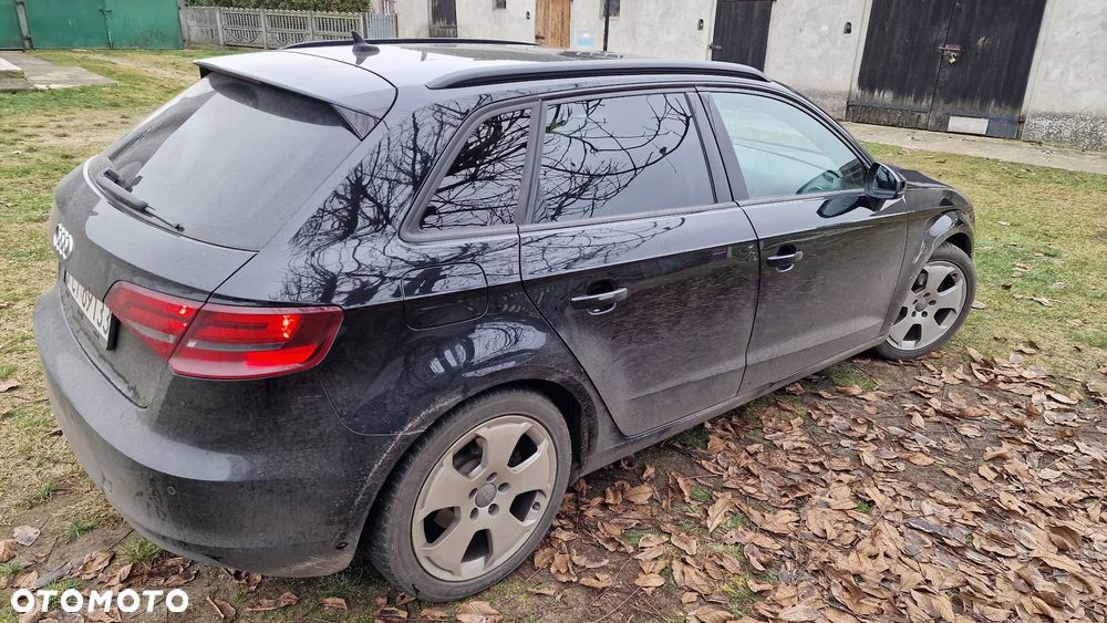 Audi A3 Sportback - 2