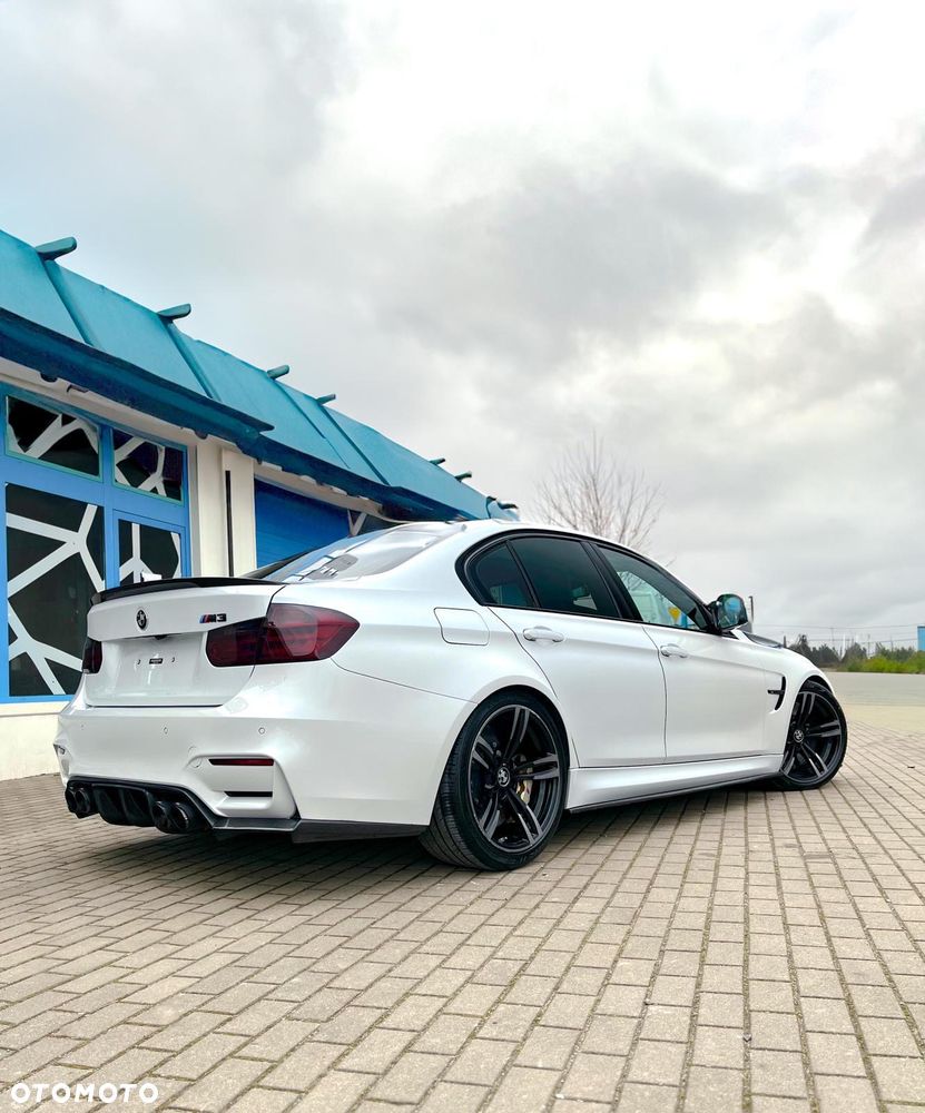 BMW M3 - 5