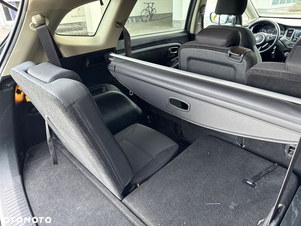 Kia Carens 1.7 CRDi XL 7os - 19