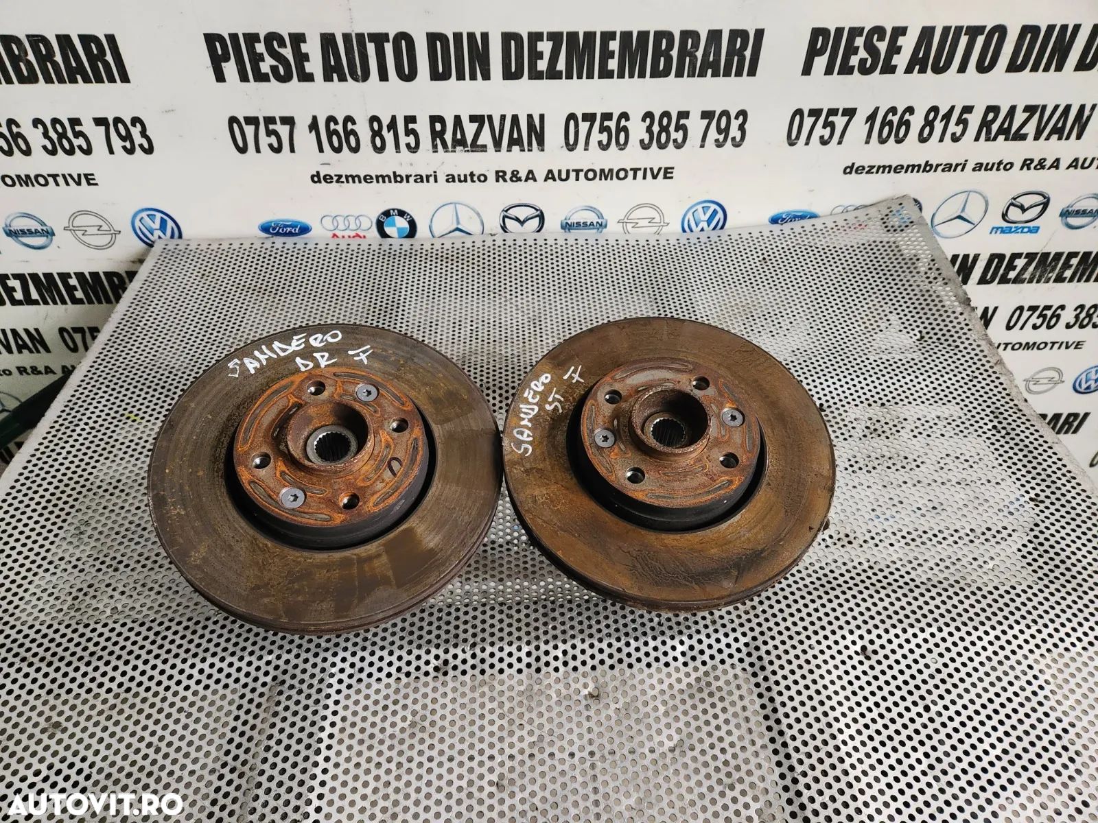 Fuzete Fuzeta Stanga Dreapa Fata Noi 4500 Km Dacia Sandero Logan MCV Stepway 1.0 Benzina Motor H4DF480 Cutie Manuala JT4004 - Dezmembrari Arad - 1