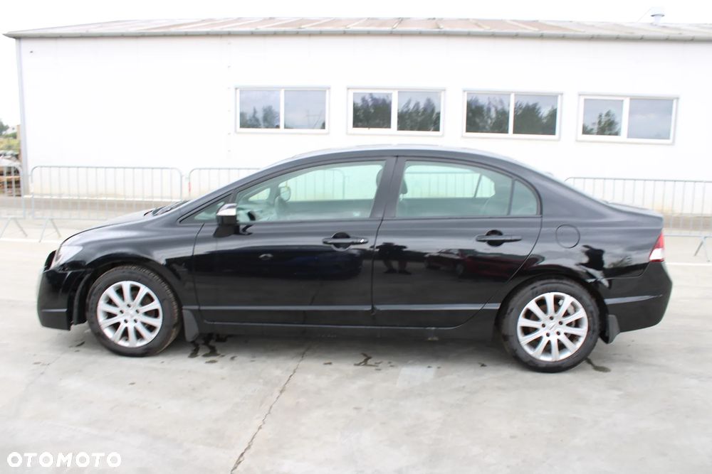 Honda Civic 1.8 Comfort - 8