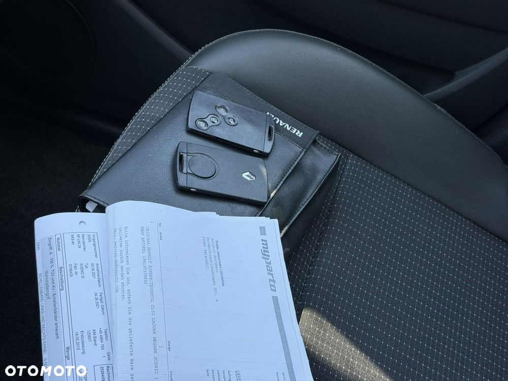 Renault Scenic - 28