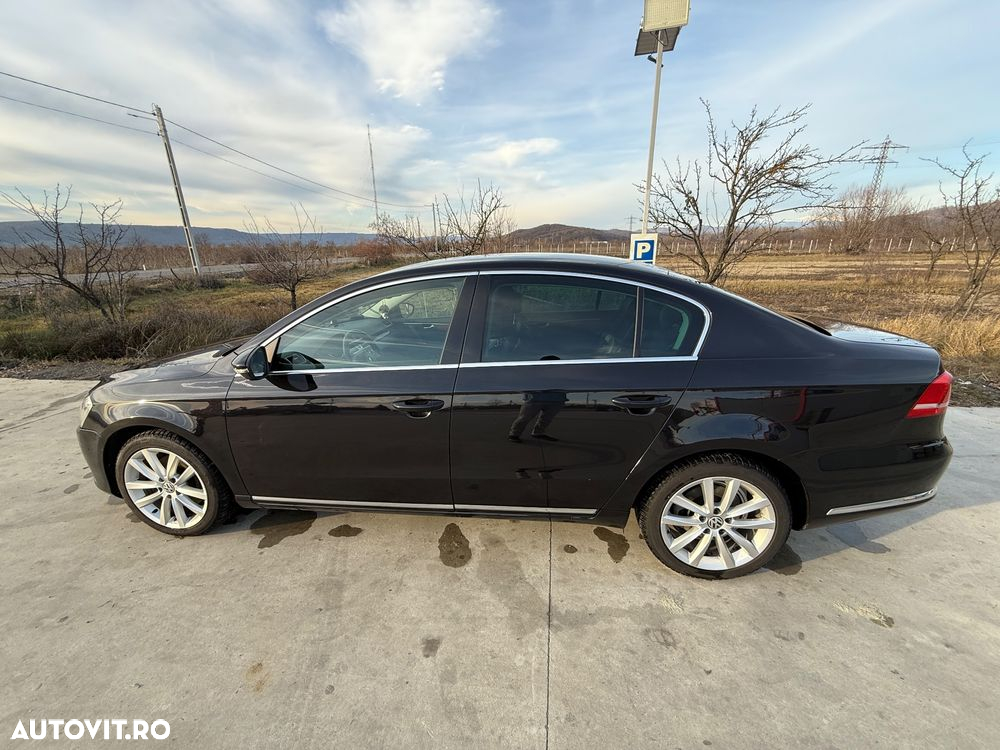 Volkswagen Passat Variant 2.0 TDI 4Motion BlueMotion Technology Highline - 3