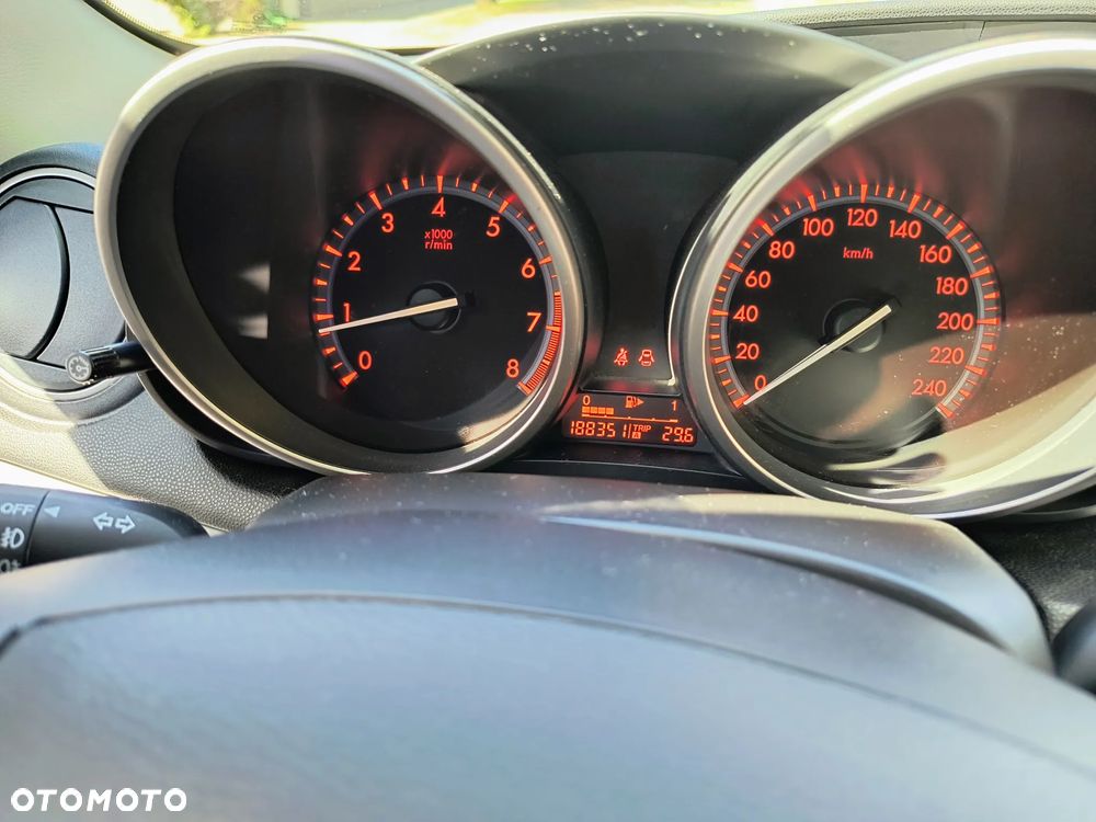 Mazda 3 2.0 MZR DISI Sports-Line - 23