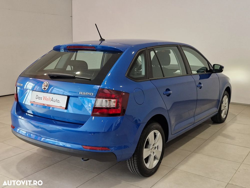 Skoda RAPID - 7