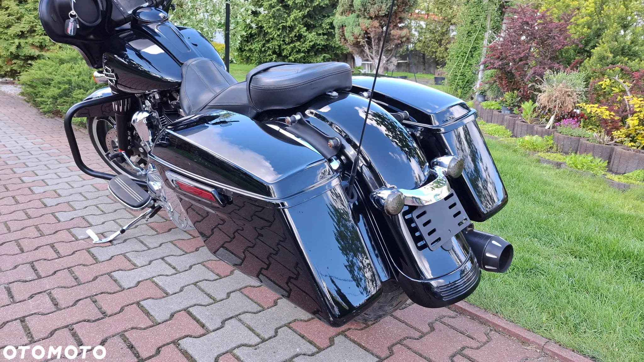 Harley-Davidson Touring Street Glide - 4