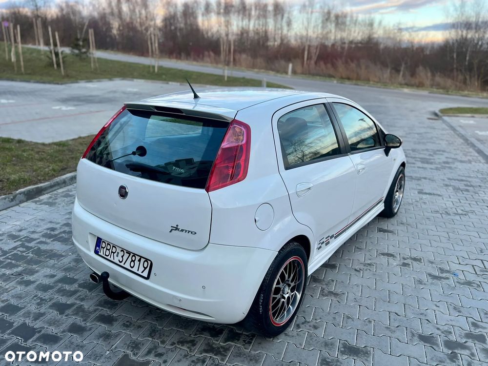 Fiat Punto Evo - 13