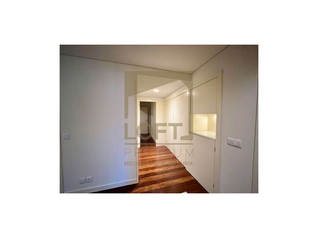 Apartamento T3+1 no Centro de Guimarães - Grande imagem: 3/25