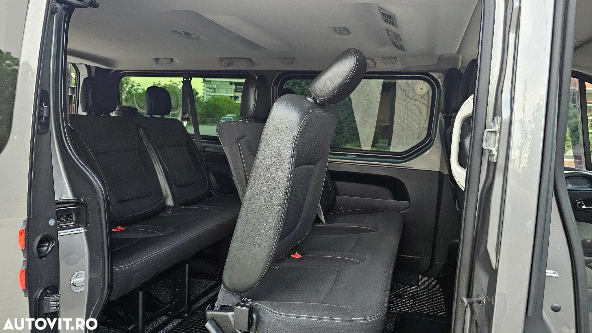 Opel Vivaro - 7