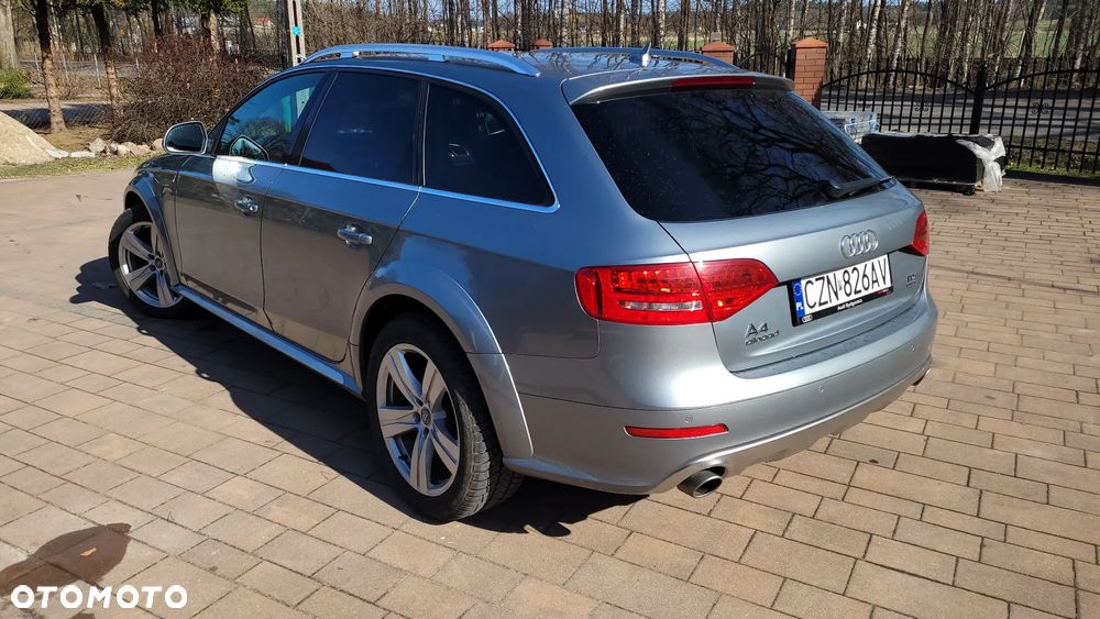 Audi A4 Allroad 3.0 TDI DPF S tronic - 4
