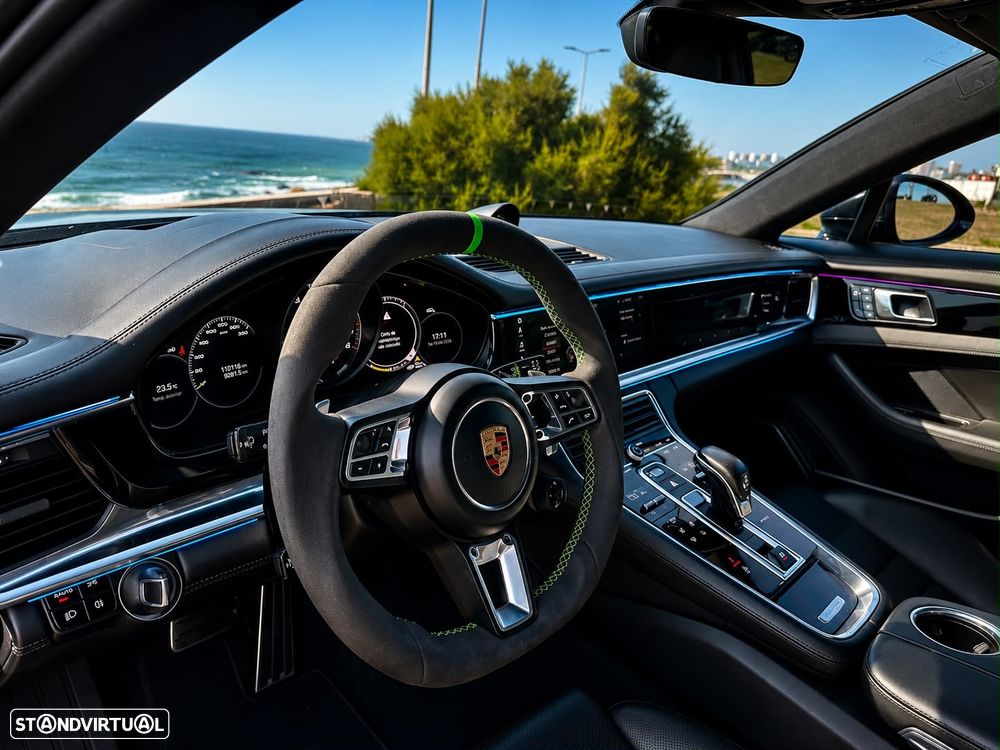 Porsche Panamera Turbo S - 5