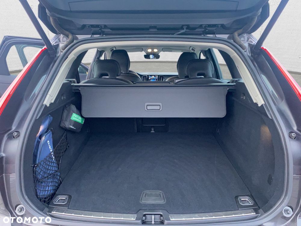 Volvo XC 60 - 18