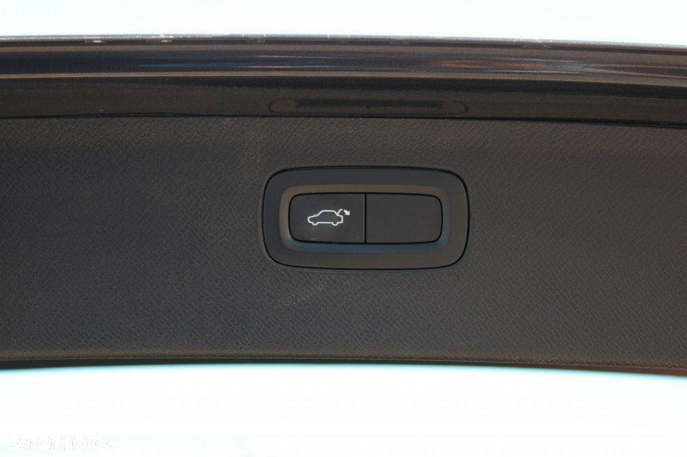 Volvo XC 90 - 34