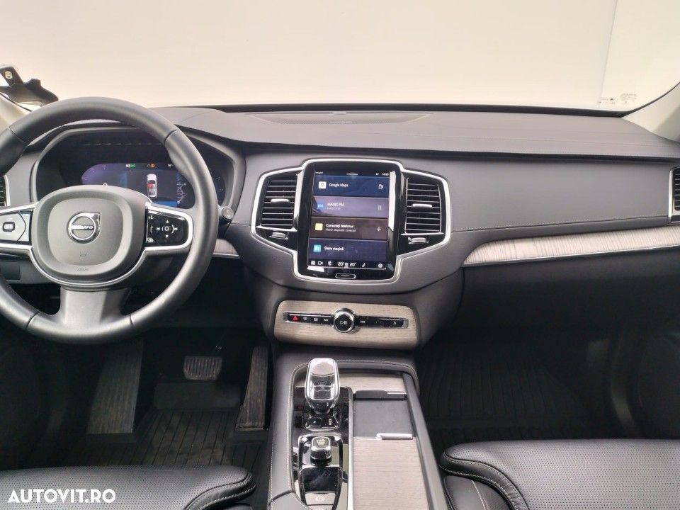 Volvo XC 90 - 11