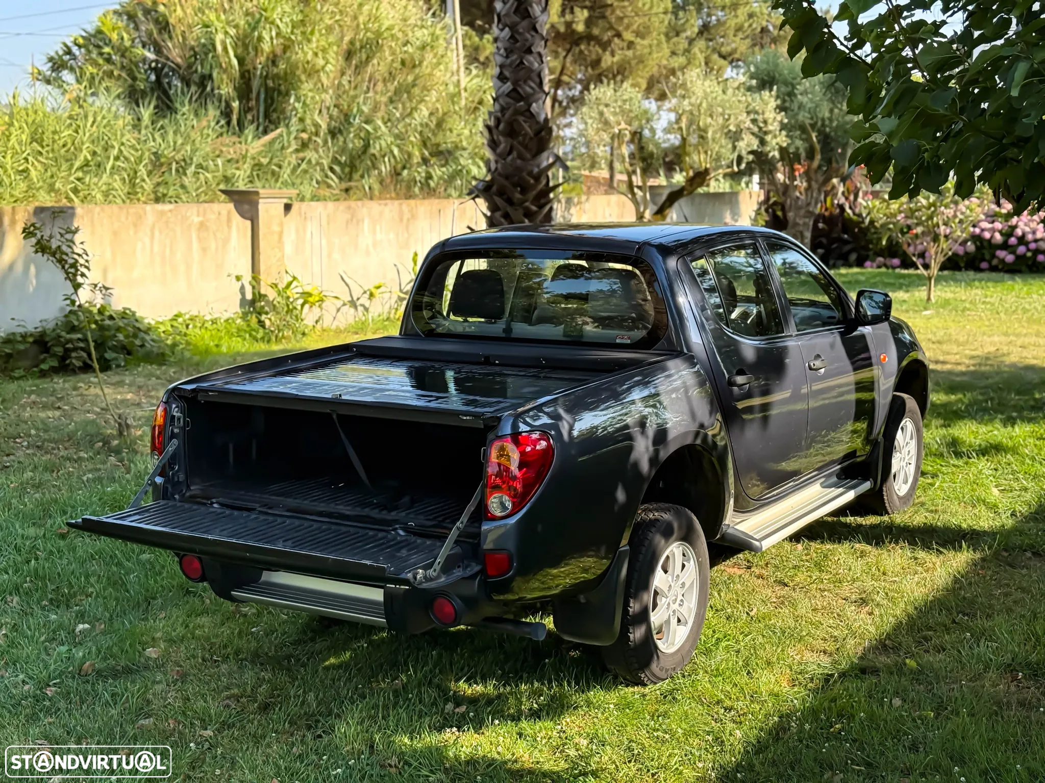 Mitsubishi L200 2.5 DI-D CD Invite AC - 15
